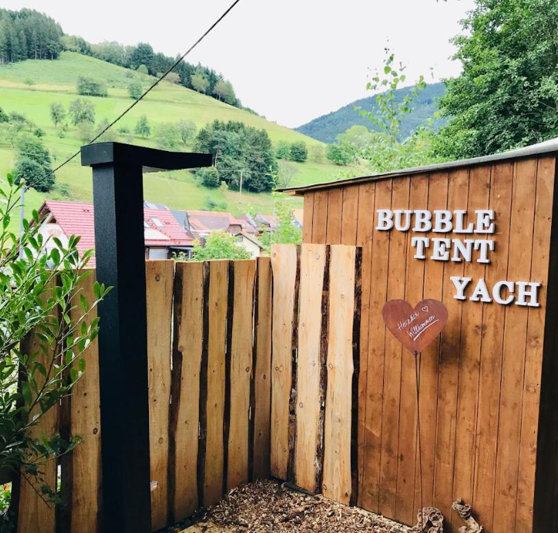Living Timeless- Bubble Tent Elzach Inklusive Hot Tube Badefass- Schlafen Unterm Sternenhimmel 외부 사진