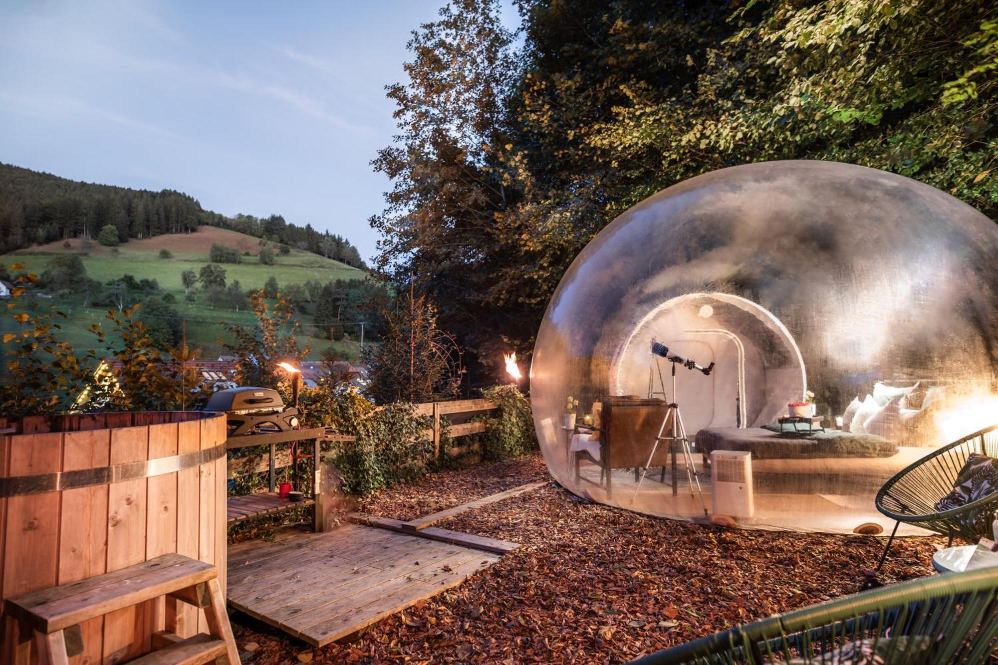 Living Timeless- Bubble Tent Elzach Inklusive Hot Tube Badefass- Schlafen Unterm Sternenhimmel 외부 사진